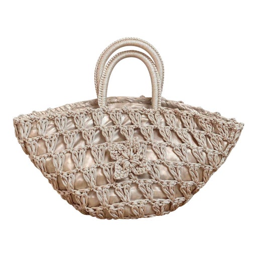 crochet basket