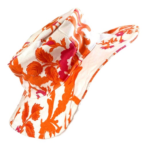 Chapeau à fleurs