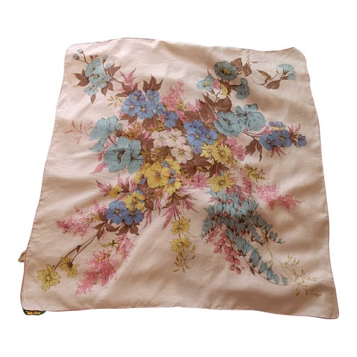Silk scarf