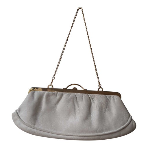 Leather pouch