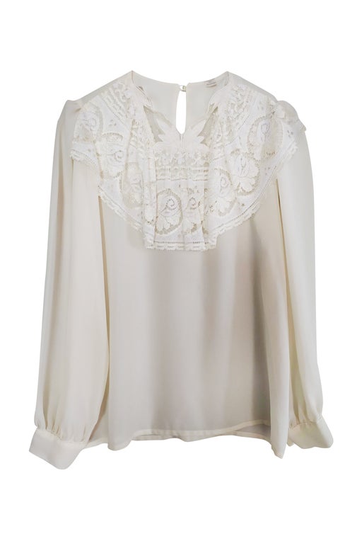 Blouse with embroidered collar