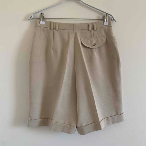 Beige Bermuda shorts