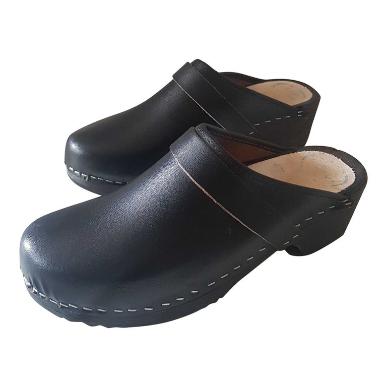 Sabots en cuir 
