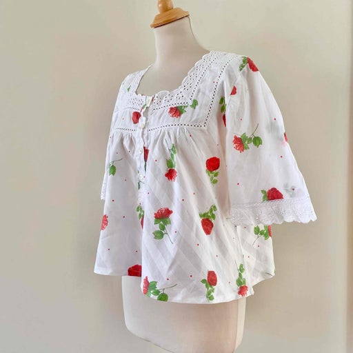 Floral embroidered blouse