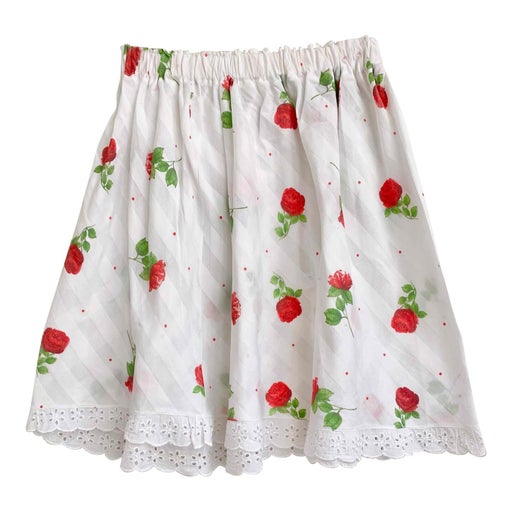Floral embroidered skirt