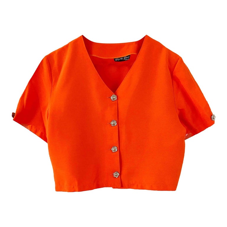 orange blouse