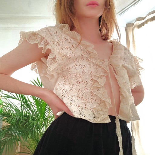 Crop top en dentelle 