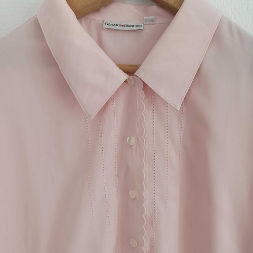 Embroidered pink shirt