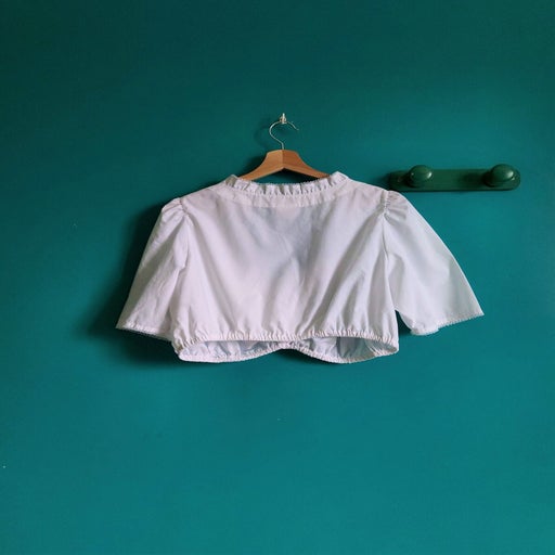 Crop top autrichien