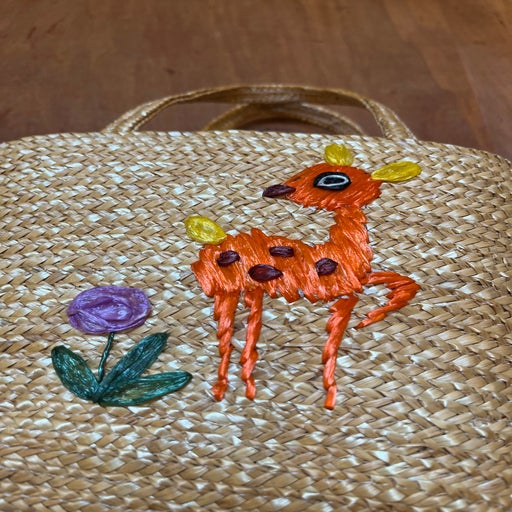 Mini panier brodé