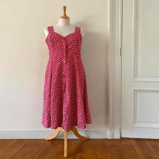 Robe boutonnée à fleurs