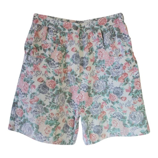 Short à fleurs