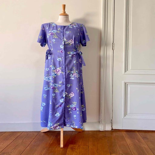 Robe boutonnée à fleurs