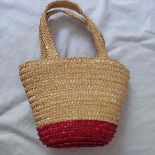 Embroidered mini basket
