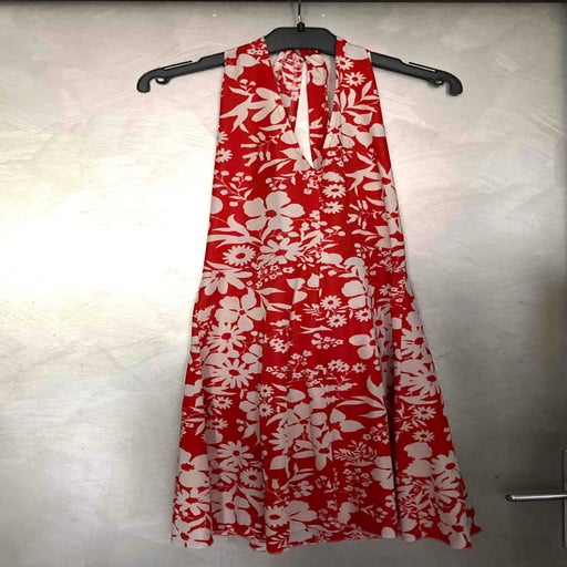 Robe dos nu à fleurs