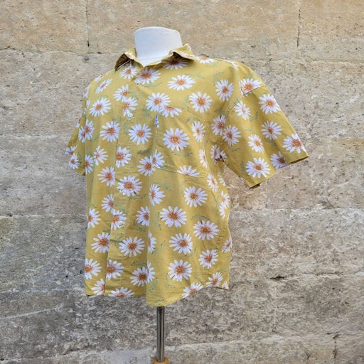 Chemise à fleurs