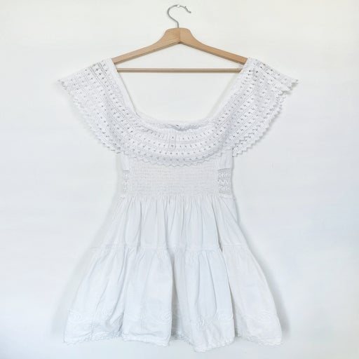 Robe brodée 