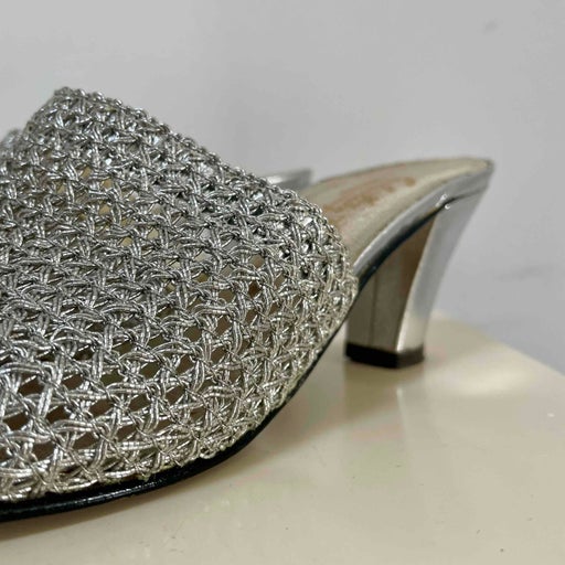 Mules en cuir 70’s