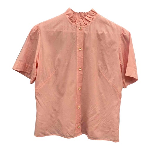 pink blouse