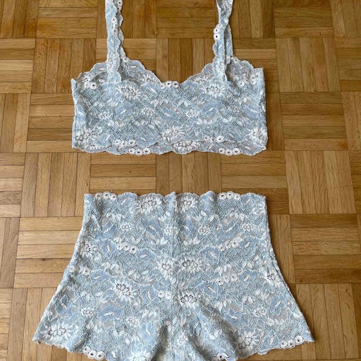 Lace sleepwear set