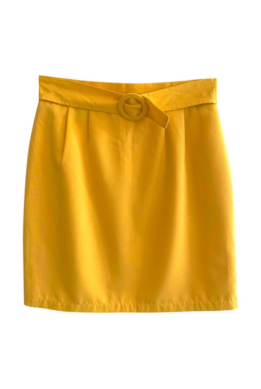 Belted yellow skirt