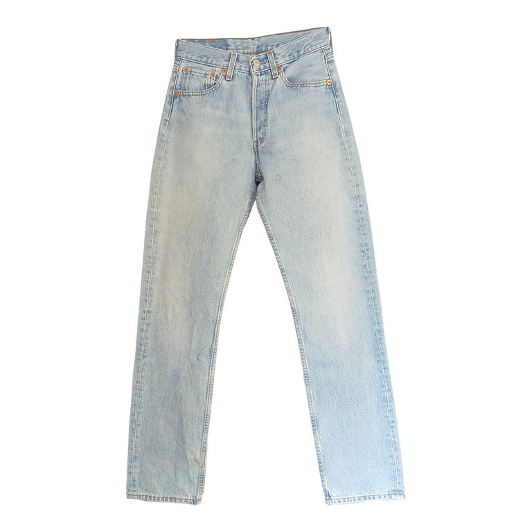Jean Levi's 501 W27L32