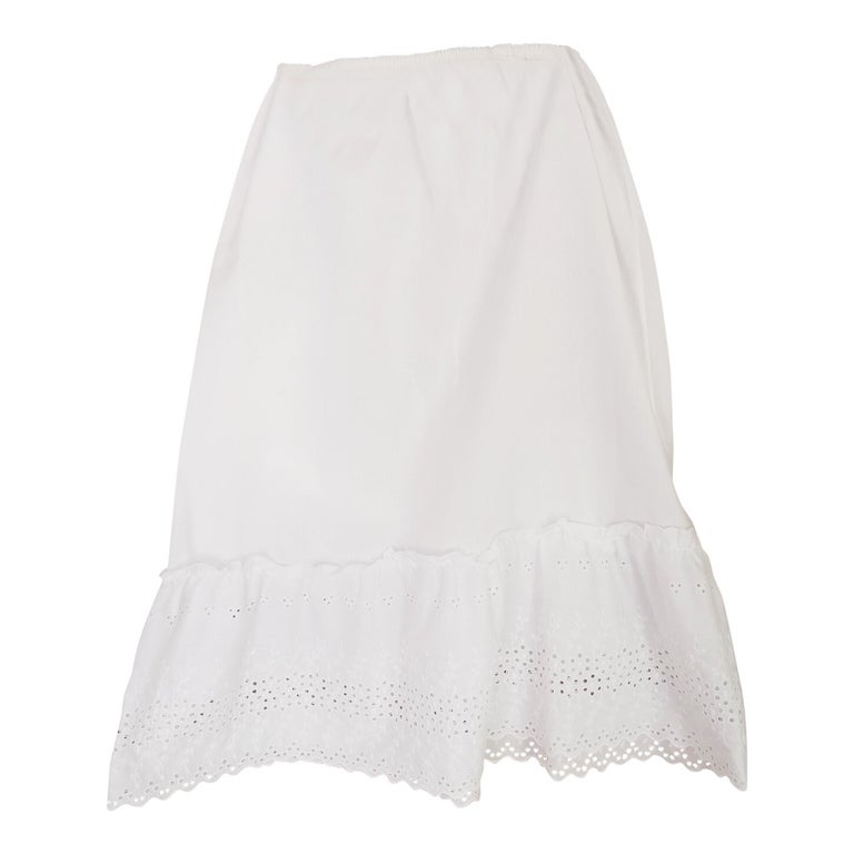 Embroidered cotton skirt