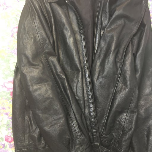 80&#39;s leather jacket