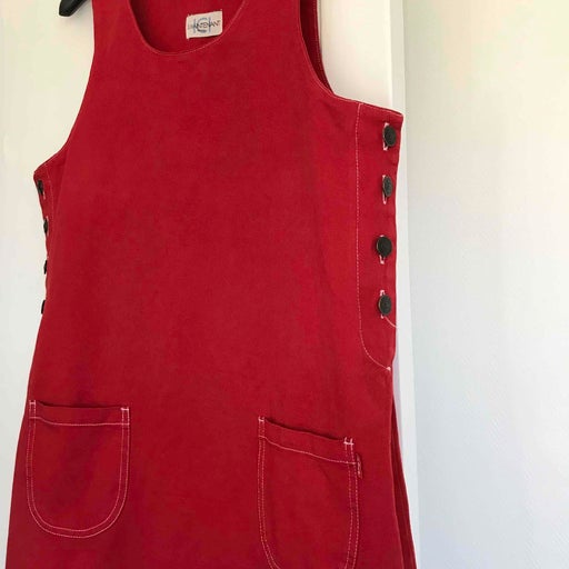 90's red dress