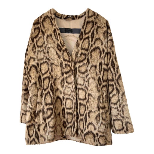 Fur coat