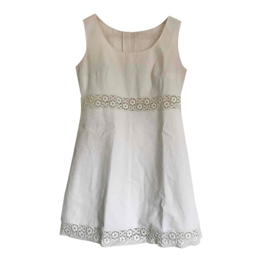 Mini robe brodée