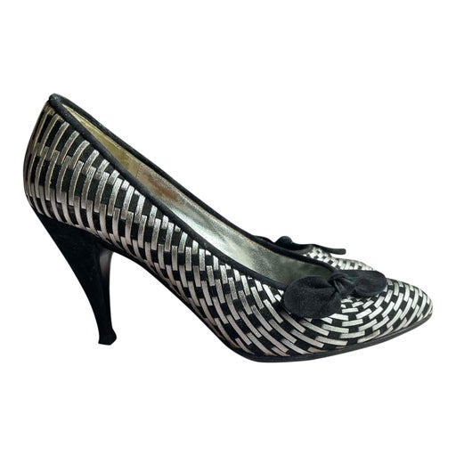 Charles Jourdan pumps