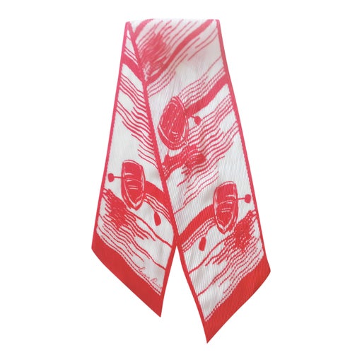 80's pleated scarf