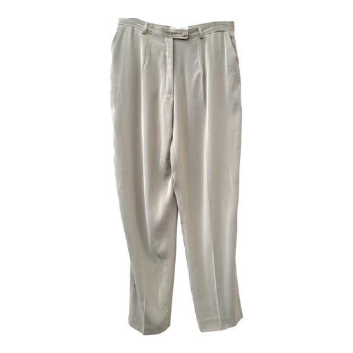 Beige pleated trousers