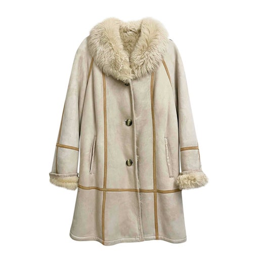 Manteau en peau lainée