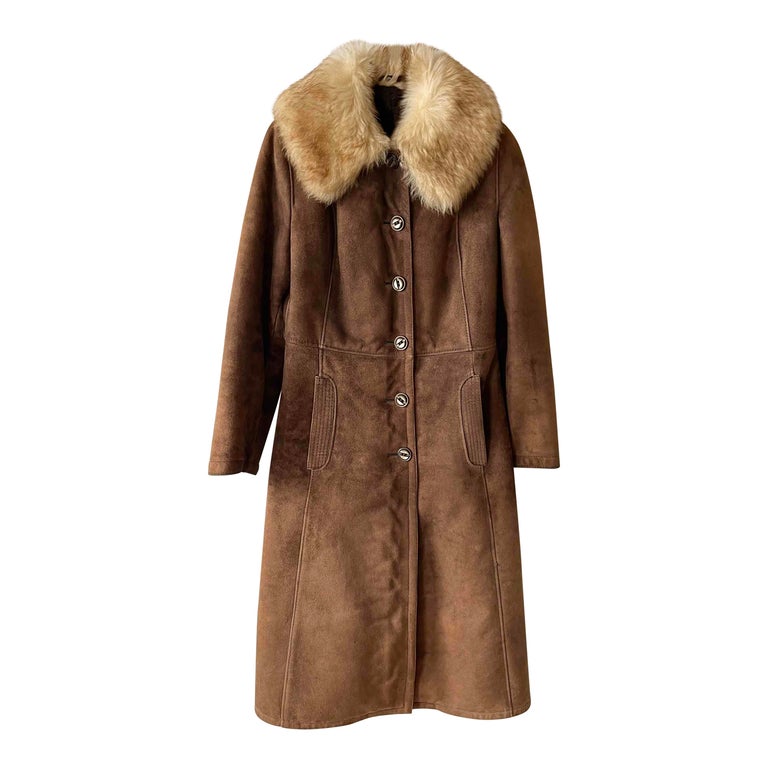 Manteau long en peau lainée