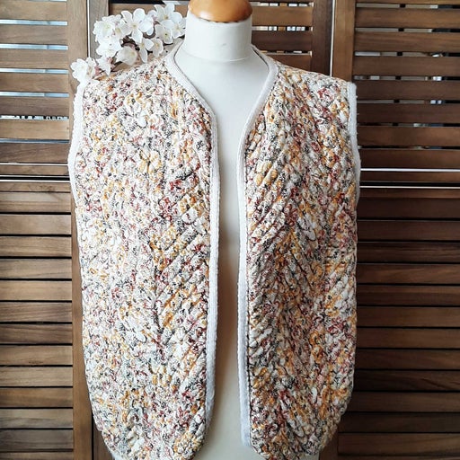 Patterned quilted gilet