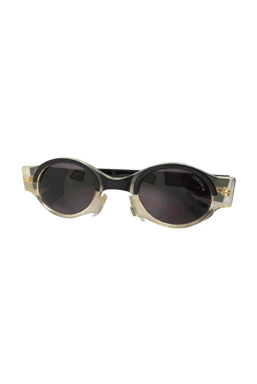 Two-tone sunglasses