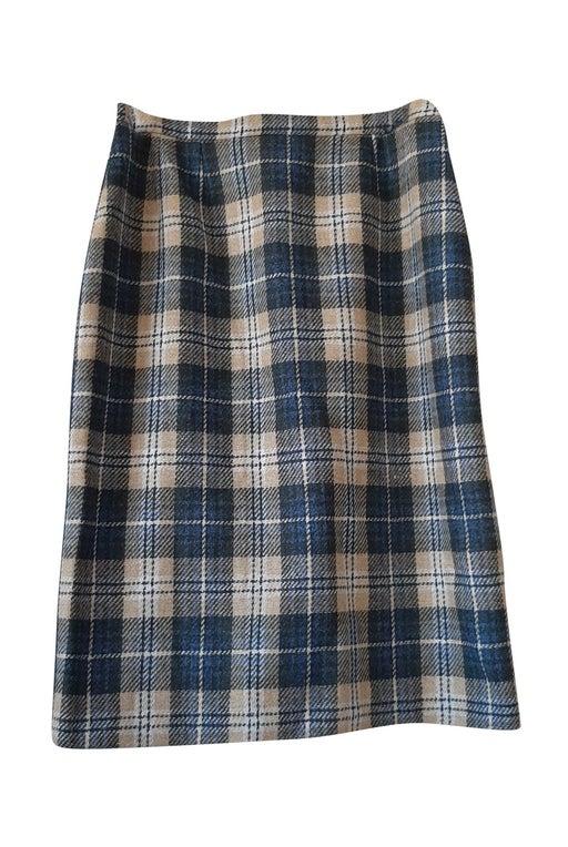 woolen skirt