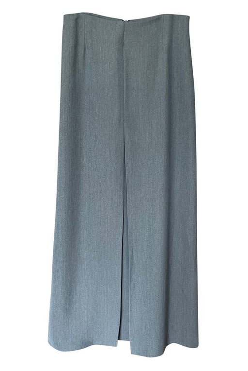 Long gray skirt