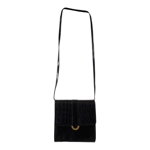 Black shoulder bag