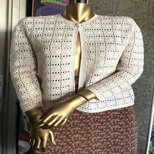 Cardigan en crochet