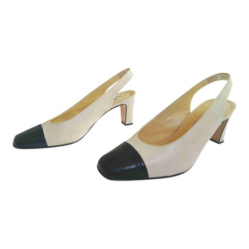 Pierre Cardin pumps