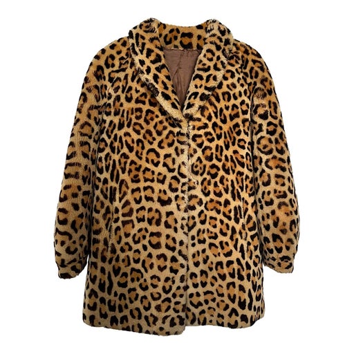 Leopard coat