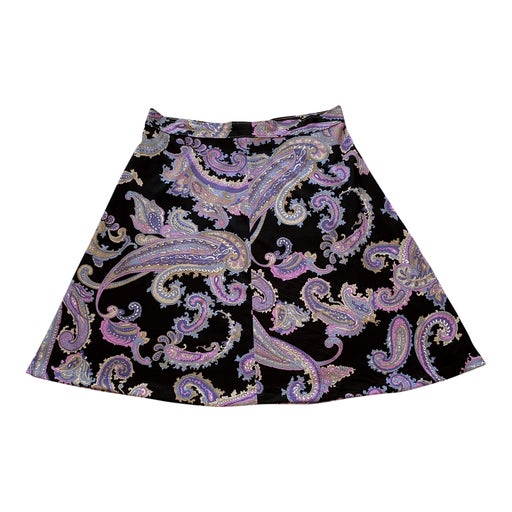 Short paisley skirt