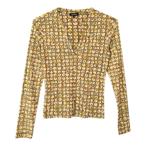 Patterned top