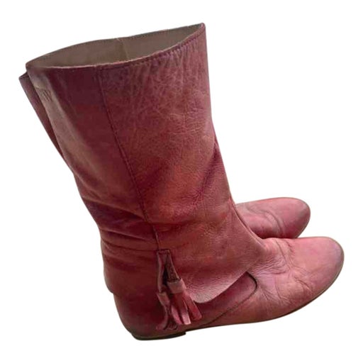 Leather boots