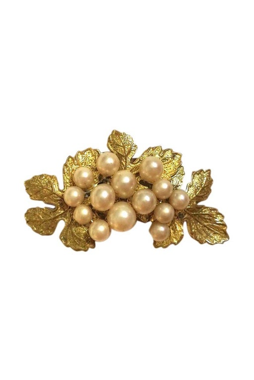 golden brooch