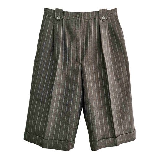Wool bermuda shorts