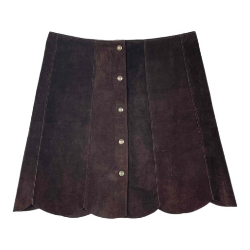 Short suede skirt